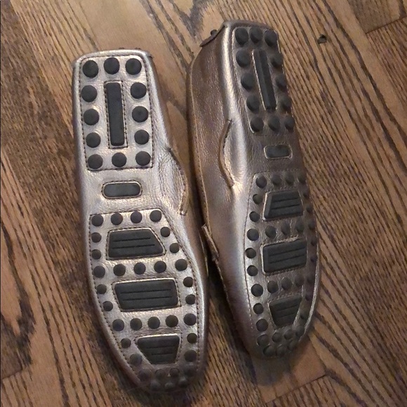 NWOT Bernardo size 9.5 metallic leather loafers - Picture 5 of 7